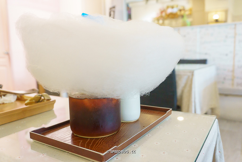 【高雄前鎮】雅米廚房 Yummy Kitchen．超吸睛的雲朵奶茶．捷運獅甲站週邊美食